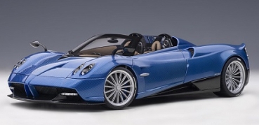 78286 Pagani Huayra Roadster (Blue Carbon) 1:18
